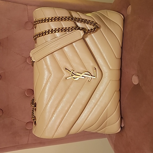 Yves Saint Laurent Handbags - Authentic Saint Laurent Medium Loulou Shoulder Bag